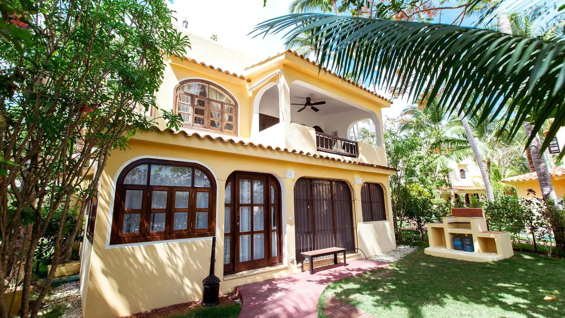 Caribbean Village Playa Los Corales Punta Cana Aparthotel