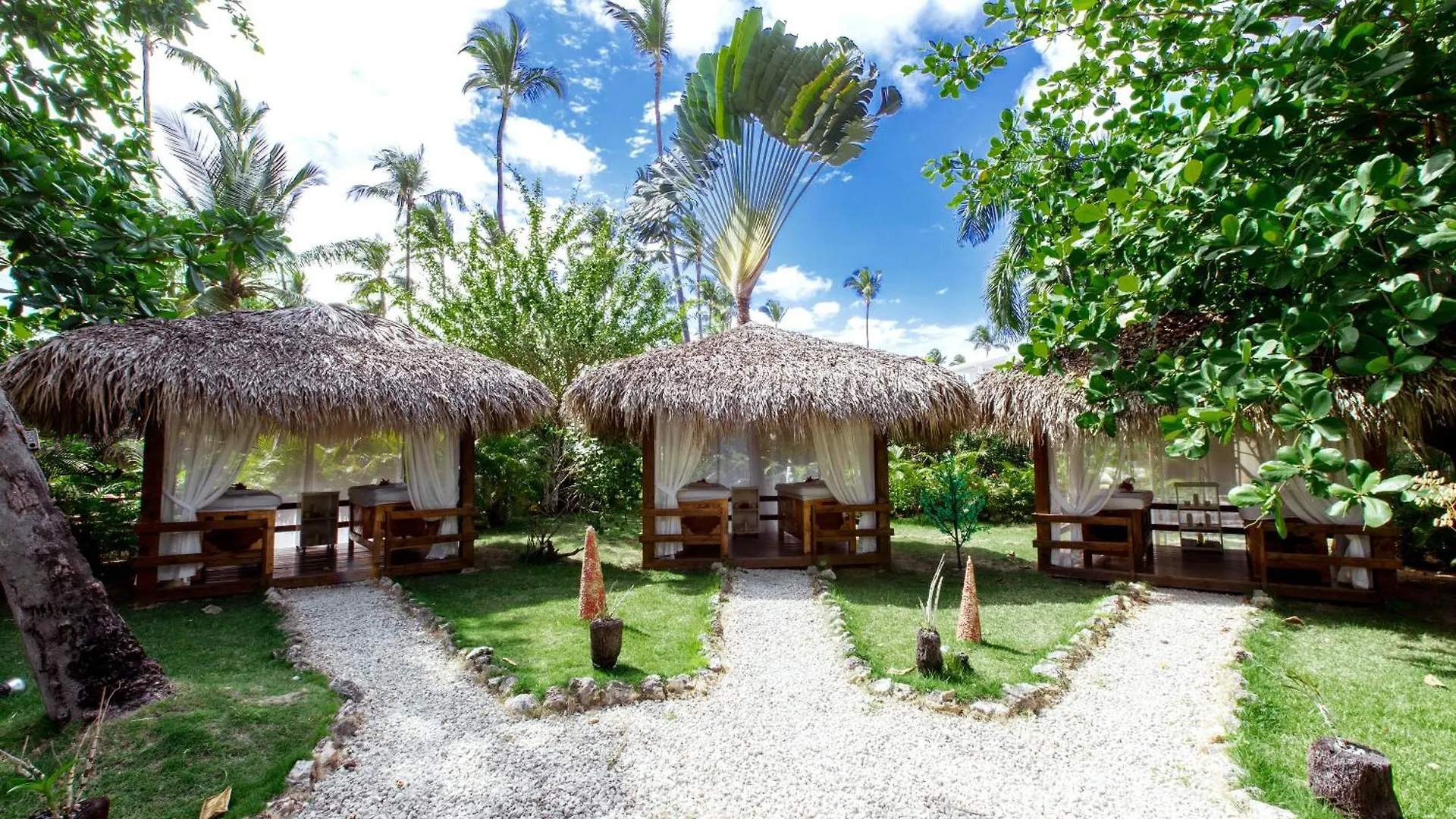 Aparthotel Caribbean Village Playa Los Corales Punta Cana